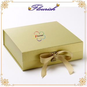 Boîte-cadeau de papier d'art de fantaisie de couleur d'or de luxe de logo personnalisé