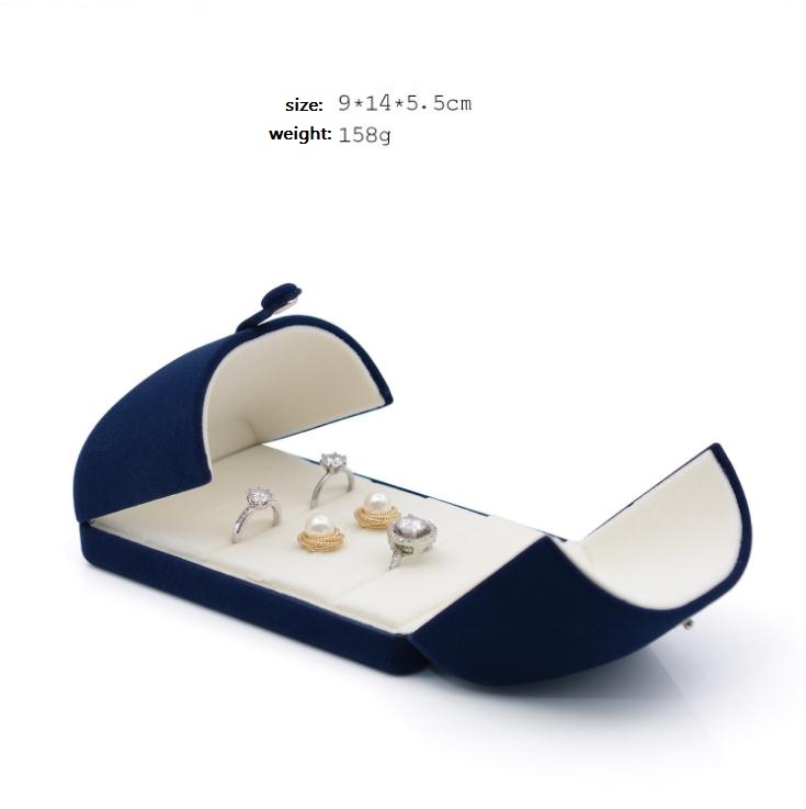 Bo&icirc;te &agrave; bijoux (1)