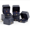 Boîte à bijoux rigide de luxe en gros en Chine pour l'emballage