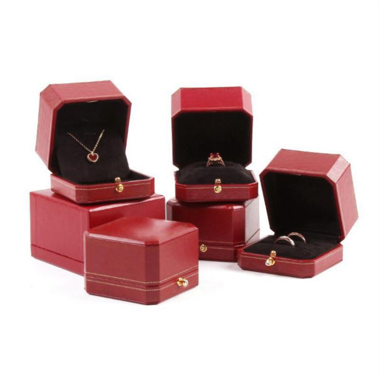Boîte à bijoux rigide de luxe en gros en Chine pour l'emballage